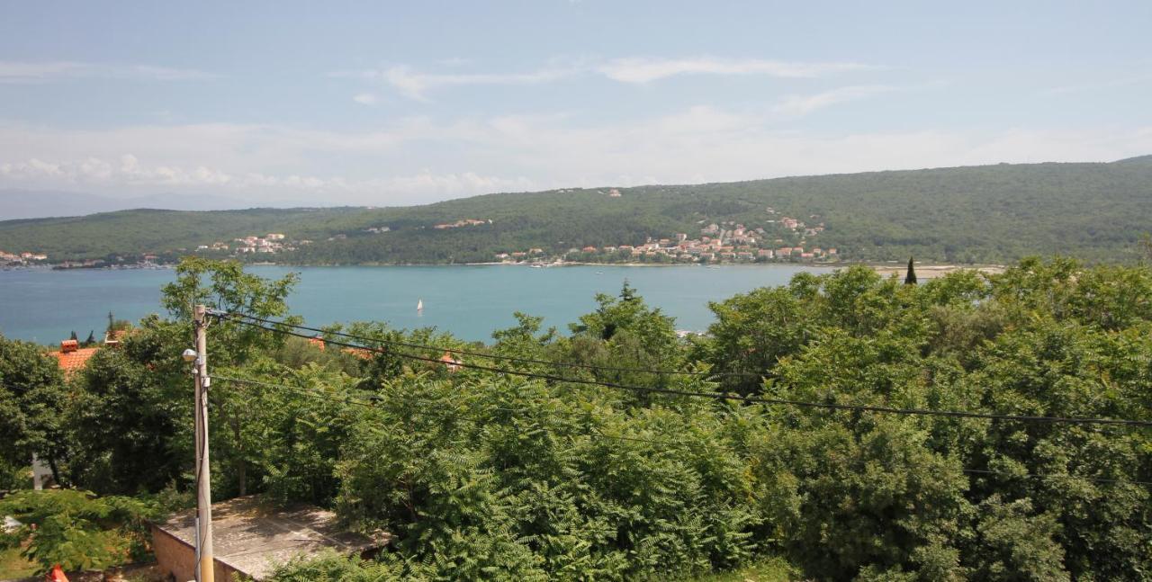 Apartments Klaudija Чизичі Екстер'єр фото