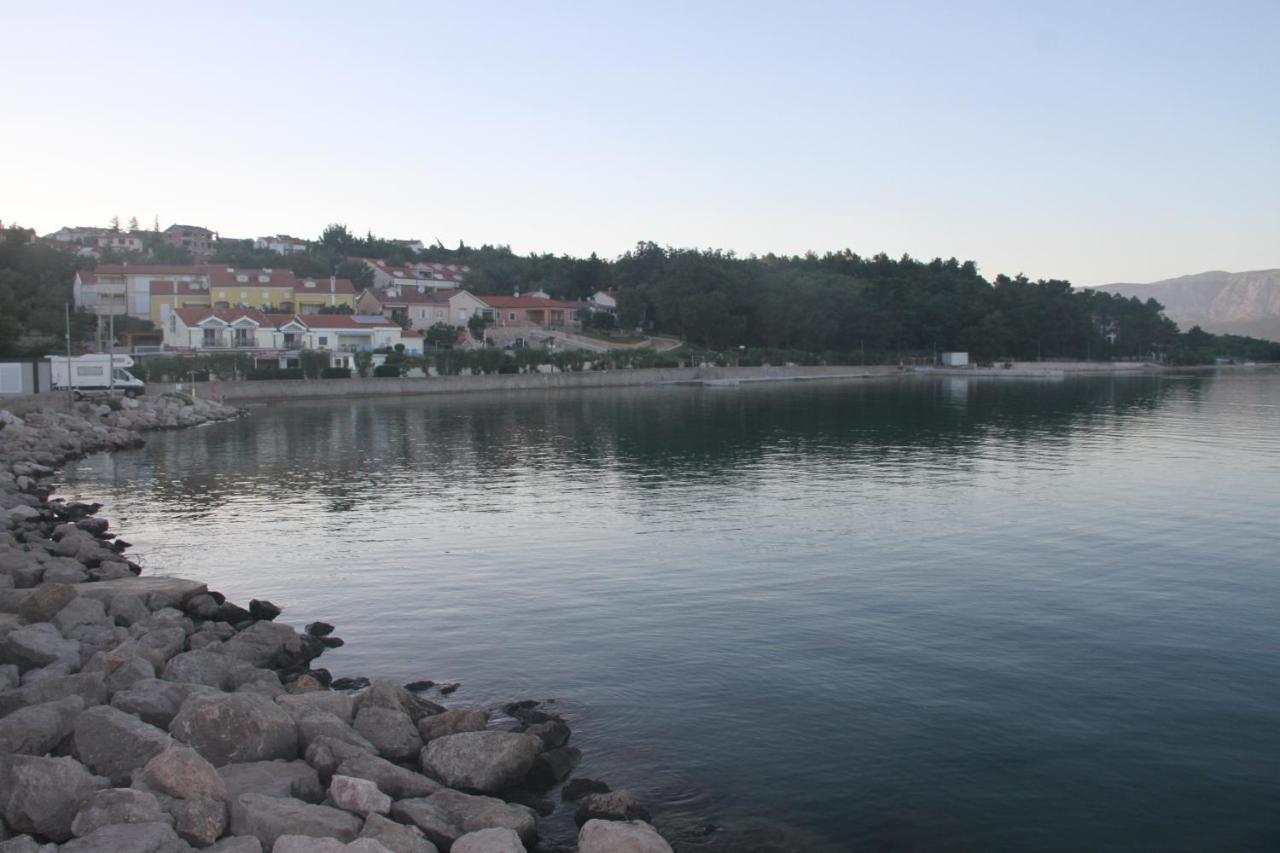 Apartments Klaudija Чизичі Екстер'єр фото
