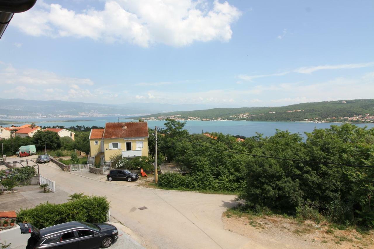 Apartments Klaudija Чизичі Екстер'єр фото